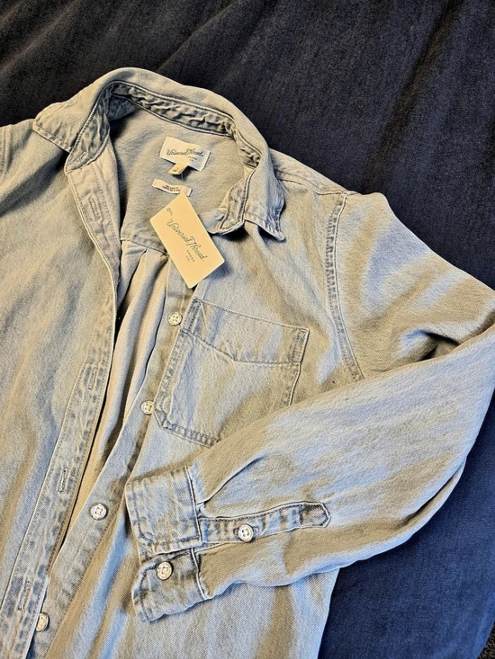 NWT Universal Thread Denim Button-Down Shirt | Size S | Light Wash